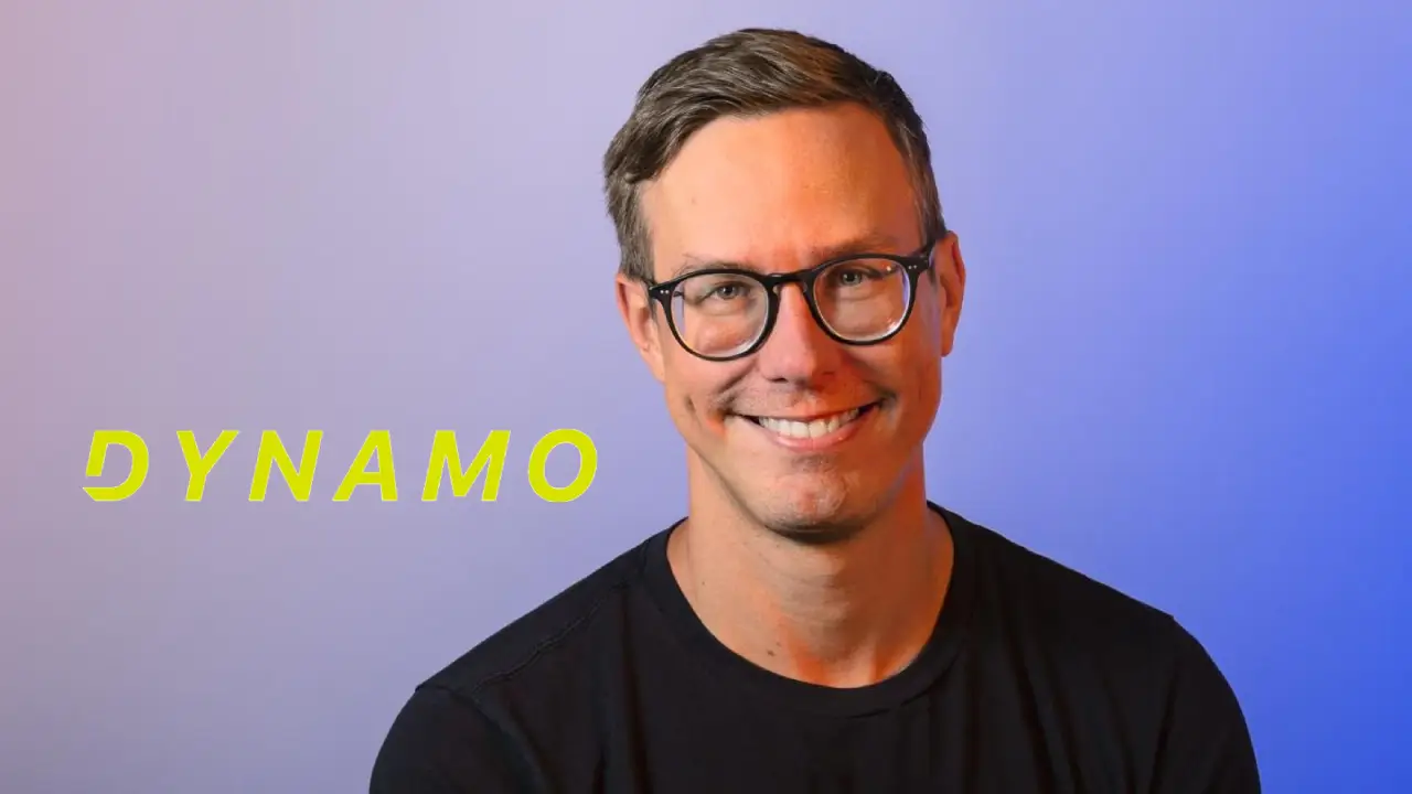 Nicholas Carlson Dynamo Media Business Explains The World