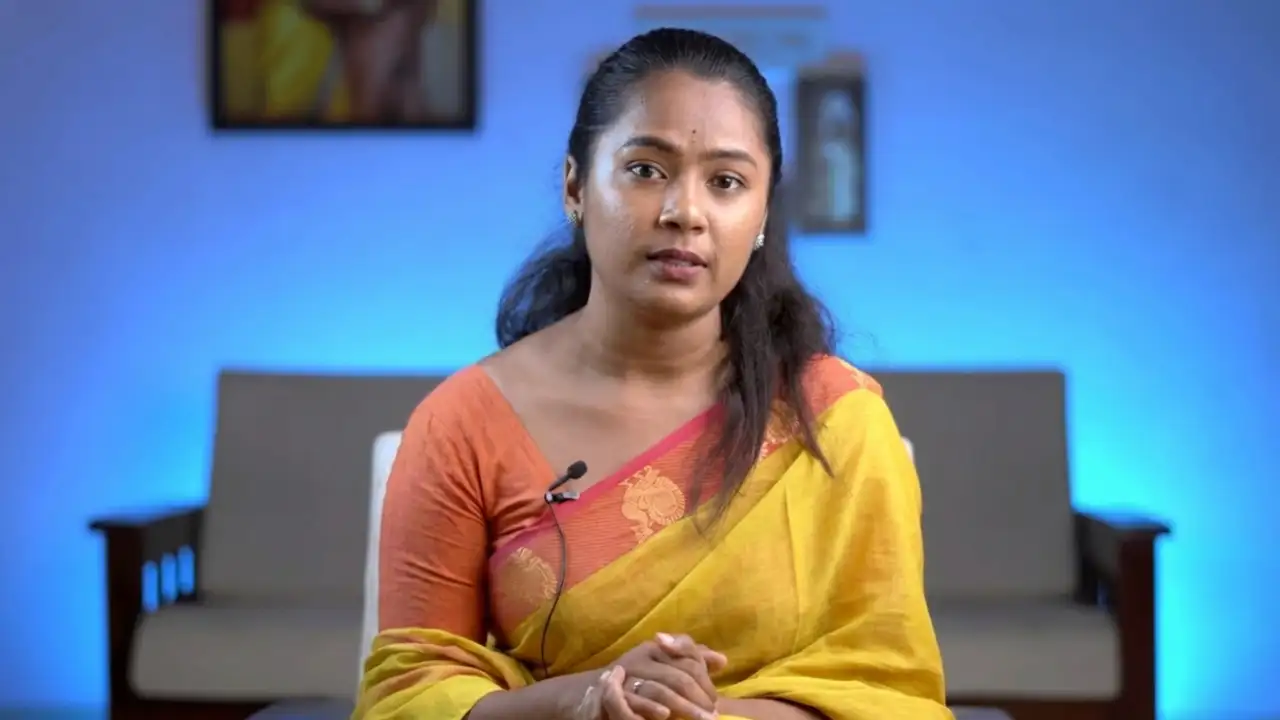 Keerthi History YouTuber Keerthika Govindhasamy