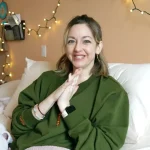 Physics Girl Creator Dianna Cowern Filming From Bed In Emotional Science Comeback