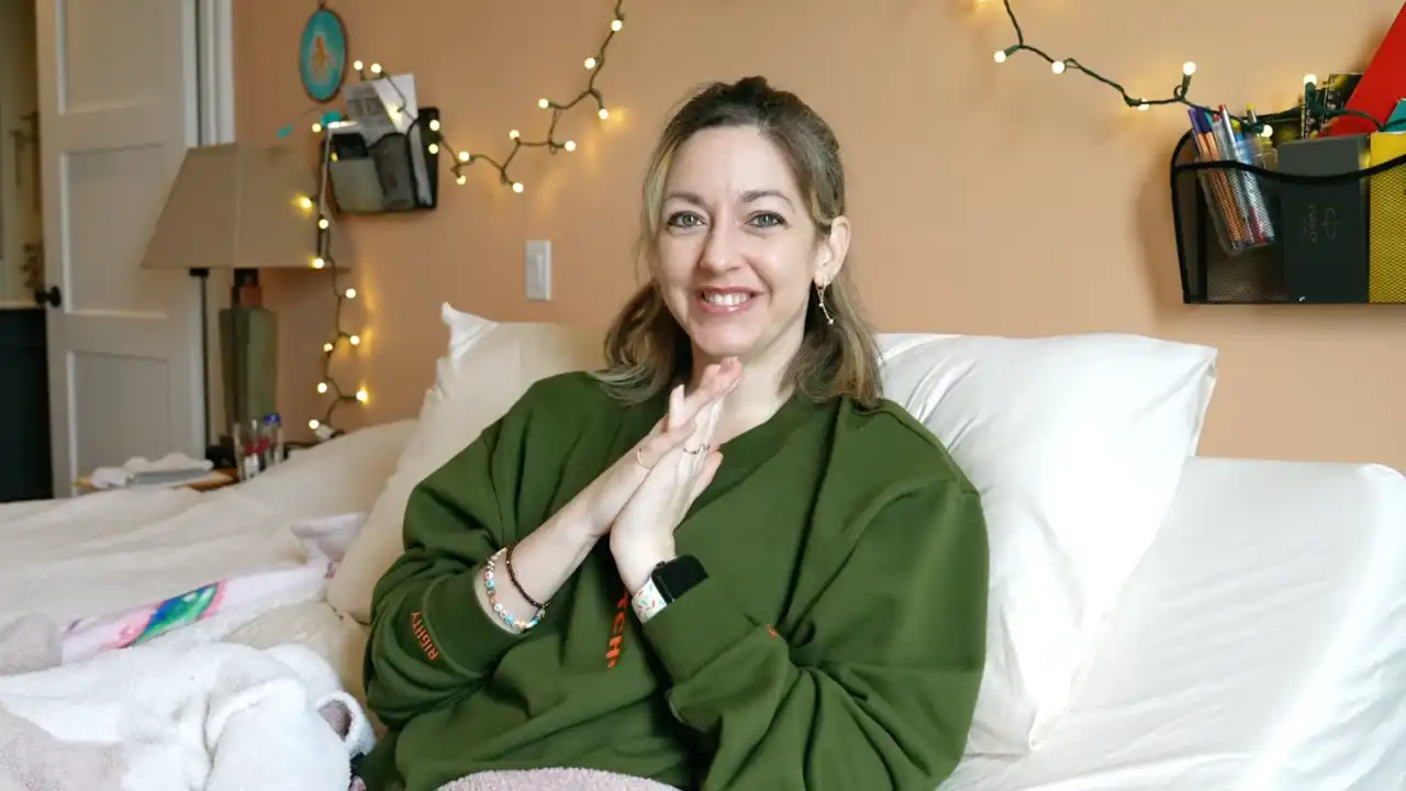 Physics Girl Creator Dianna Cowern Filming From Bed In Emotional Science Comeback