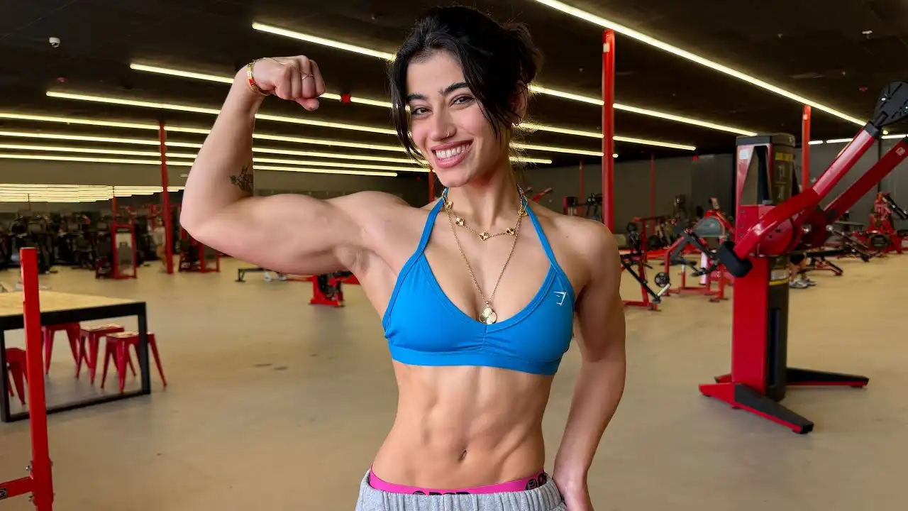 Sara Saffari Opens Up About Eating Disorder Recovery and Content Creation Strategy